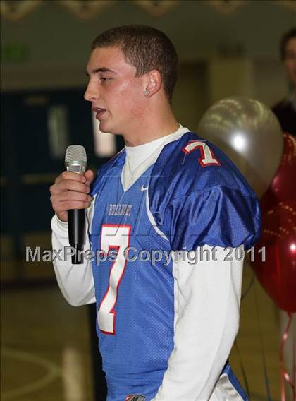 Thumbnail 2 in National Player of the Year ceremony (Dano Graves) photogallery.