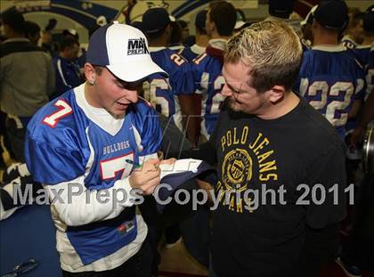Thumbnail 2 in National Player of the Year ceremony (Dano Graves) photogallery.