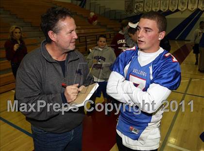 Thumbnail 3 in National Player of the Year ceremony (Dano Graves) photogallery.