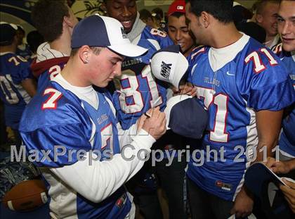 Thumbnail 3 in National Player of the Year ceremony (Dano Graves) photogallery.