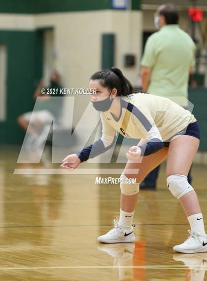 Thumbnail 2 in Marian vs. Stoney Creek (Notre Dame Prep) photogallery.
