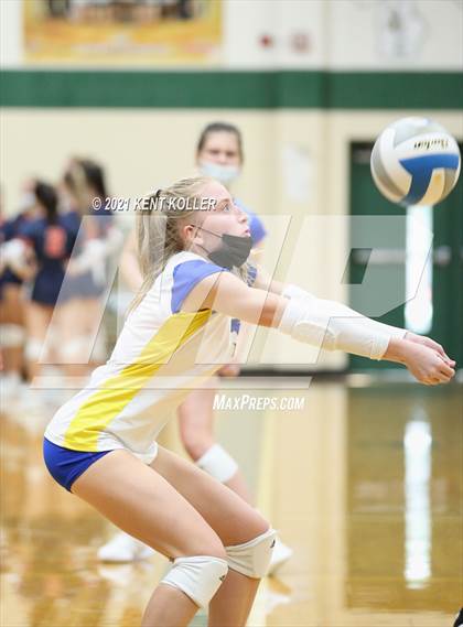 Thumbnail 1 in Marian vs. Stoney Creek (Notre Dame Prep) photogallery.