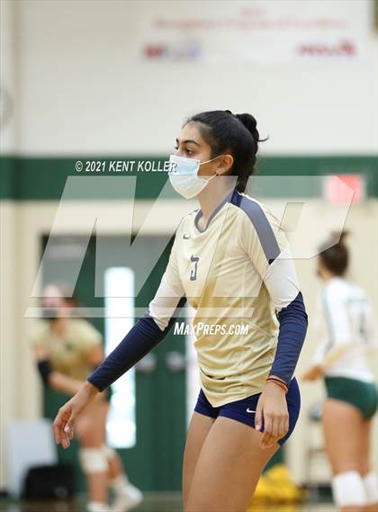 Thumbnail 2 in Marian vs. Stoney Creek (Notre Dame Prep) photogallery.