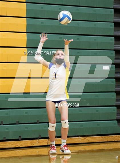 Thumbnail 2 in Marian vs. Stoney Creek (Notre Dame Prep) photogallery.