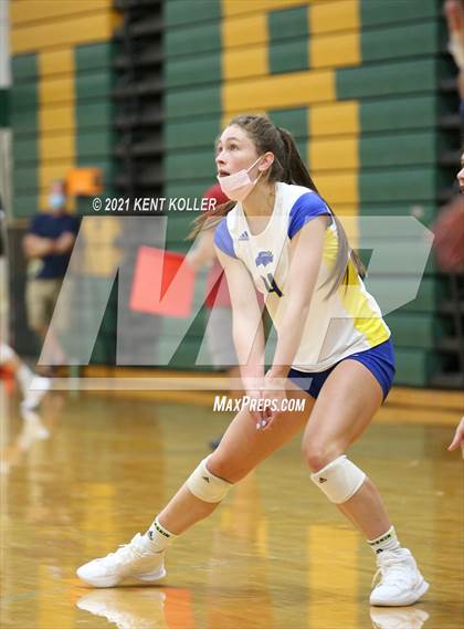 Thumbnail 1 in Marian vs. Stoney Creek (Notre Dame Prep) photogallery.