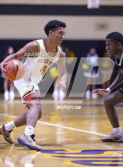 Thumbnail 1 in Bridgehampton vs Smithtown Christian (NYSPHSAA Section 11 Class D Final) photogallery.