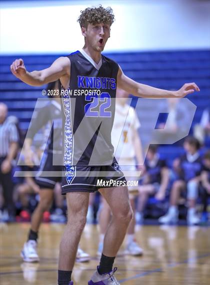 Thumbnail 3 in Bridgehampton vs Smithtown Christian (NYSPHSAA Section 11 Class D Final) photogallery.