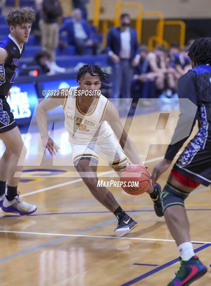 Thumbnail 1 in Bridgehampton vs Smithtown Christian (NYSPHSAA Section 11 Class D Final) photogallery.