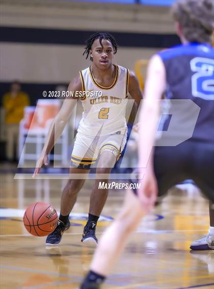Thumbnail 2 in Bridgehampton vs Smithtown Christian (NYSPHSAA Section 11 Class D Final) photogallery.