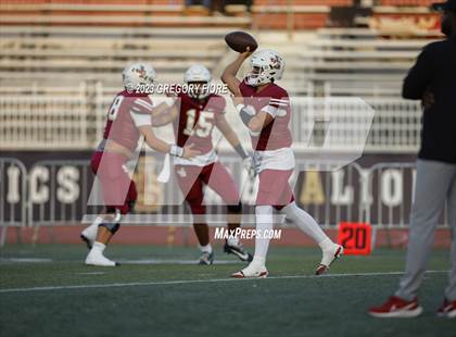 Thumbnail 1 in Notre Dame (SO) @ JSerra Catholic photogallery.