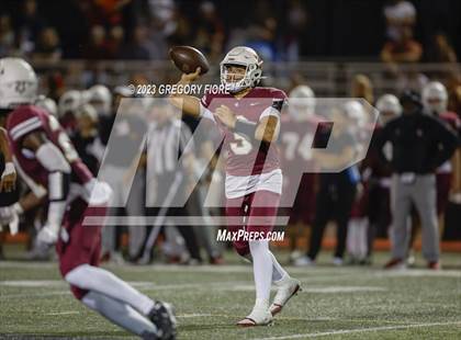 Thumbnail 1 in Notre Dame (SO) @ JSerra Catholic photogallery.