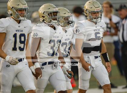 Thumbnail 3 in Notre Dame (SO) @ JSerra Catholic photogallery.