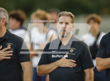 Thumbnail 2 in Notre Dame (SO) @ JSerra Catholic photogallery.