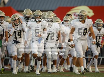 Thumbnail 3 in Notre Dame (SO) @ JSerra Catholic photogallery.