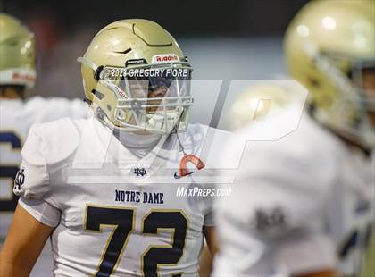 Thumbnail 2 in Notre Dame (SO) @ JSerra Catholic photogallery.