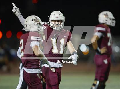 Thumbnail 1 in Notre Dame (SO) @ JSerra Catholic photogallery.
