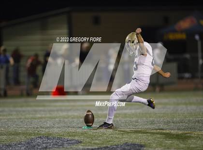 Thumbnail 1 in Notre Dame (SO) @ JSerra Catholic photogallery.