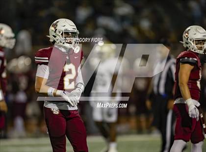 Thumbnail 3 in Notre Dame (SO) @ JSerra Catholic photogallery.