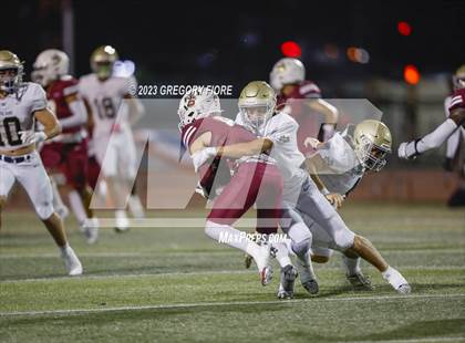 Thumbnail 2 in Notre Dame (SO) @ JSerra Catholic photogallery.