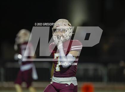 Thumbnail 1 in Notre Dame (SO) @ JSerra Catholic photogallery.