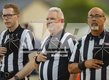 Thumbnail 1 in Notre Dame (SO) @ JSerra Catholic photogallery.