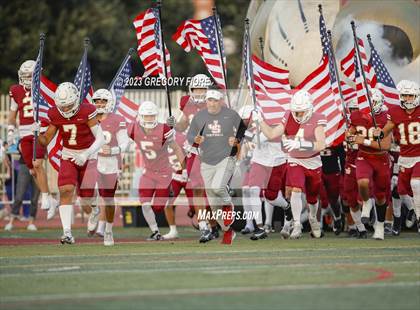 Thumbnail 2 in Notre Dame (SO) @ JSerra Catholic photogallery.