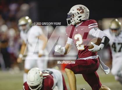 Thumbnail 1 in Notre Dame (SO) @ JSerra Catholic photogallery.