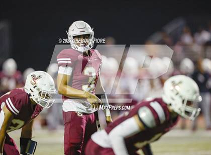 Thumbnail 1 in Notre Dame (SO) @ JSerra Catholic photogallery.