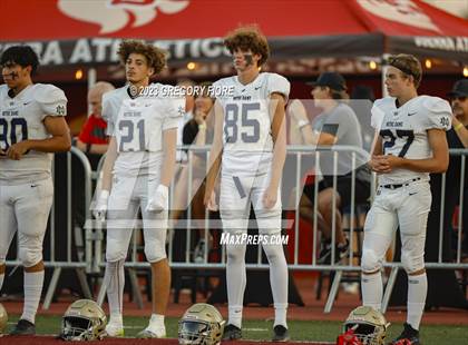 Thumbnail 2 in Notre Dame (SO) @ JSerra Catholic photogallery.