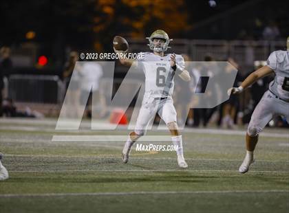 Thumbnail 2 in Notre Dame (SO) @ JSerra Catholic photogallery.