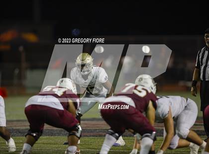 Thumbnail 3 in Notre Dame (SO) @ JSerra Catholic photogallery.