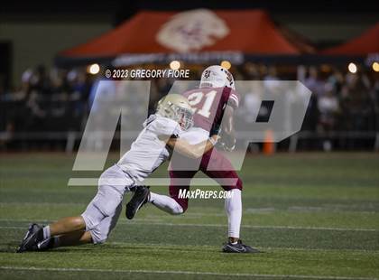 Thumbnail 3 in Notre Dame (SO) @ JSerra Catholic photogallery.