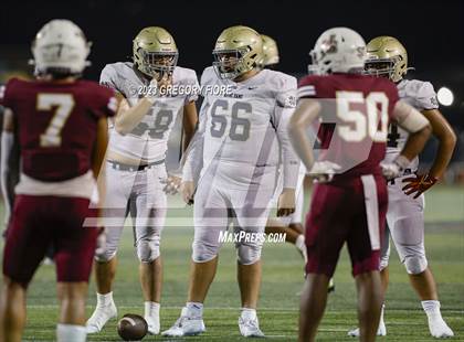 Thumbnail 3 in Notre Dame (SO) @ JSerra Catholic photogallery.