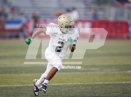 Thumbnail 2 in Notre Dame (SO) @ JSerra Catholic photogallery.
