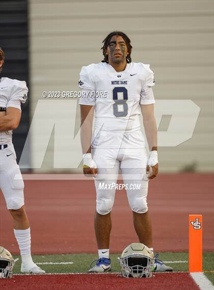 Thumbnail 1 in Notre Dame (SO) @ JSerra Catholic photogallery.