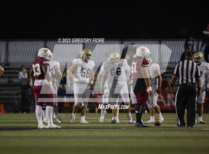 Thumbnail 3 in Notre Dame (SO) @ JSerra Catholic photogallery.