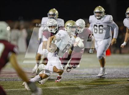 Thumbnail 2 in Notre Dame (SO) @ JSerra Catholic photogallery.