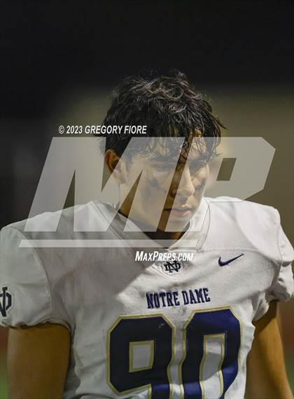 Thumbnail 3 in Notre Dame (SO) @ JSerra Catholic photogallery.
