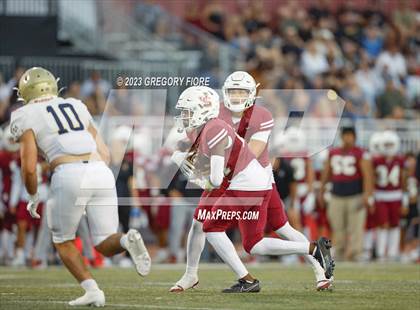 Thumbnail 1 in Notre Dame (SO) @ JSerra Catholic photogallery.