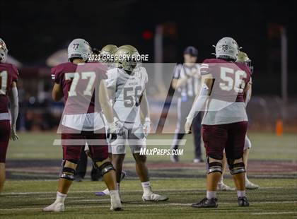 Thumbnail 3 in Notre Dame (SO) @ JSerra Catholic photogallery.