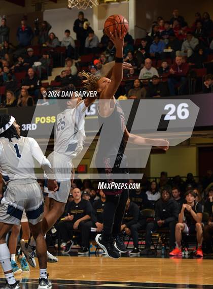 Thumbnail 1 in Iona Prep @ Archbishop Stepinac (The Crusader Classic) photogallery.