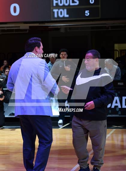 Thumbnail 2 in Iona Prep @ Archbishop Stepinac (The Crusader Classic) photogallery.