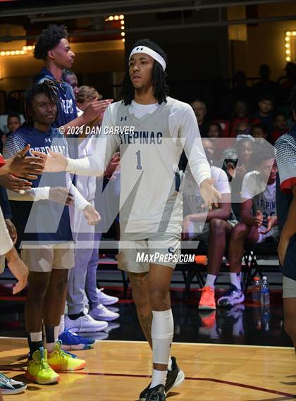 Thumbnail 1 in Iona Prep @ Archbishop Stepinac (The Crusader Classic) photogallery.