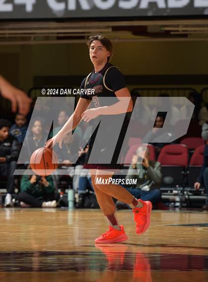Thumbnail 1 in Iona Prep @ Archbishop Stepinac (The Crusader Classic) photogallery.