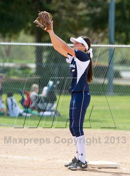 Thumbnail 3 in Dos Pueblos vs Oak Park (Simi Valley Tournament) photogallery.