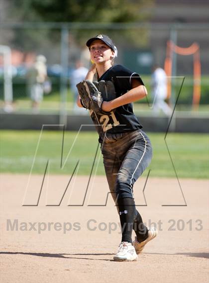 Thumbnail 3 in Dos Pueblos vs Oak Park (Simi Valley Tournament) photogallery.