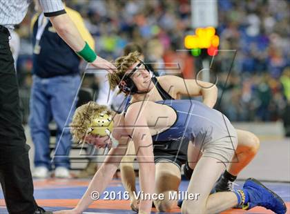 Thumbnail 3 in WIAA 3A 132 LB Championship photogallery.