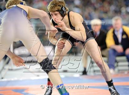 Thumbnail 3 in WIAA 3A 132 LB Championship photogallery.