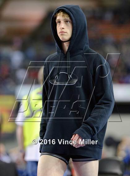 Thumbnail 3 in WIAA 3A 132 LB Championship photogallery.