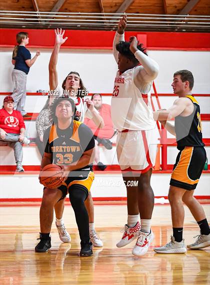 Thumbnail 2 in Burton vs Yorktown photogallery.